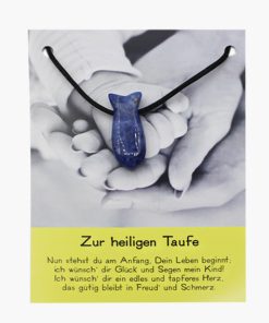 „Zur heiligen Taufe“ Sodalith Fisch Anhänger gebohrt auf großer Karte