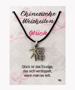 Anhänger Glück – Chinesische Weisheiten aus Zinn auf großer Karte