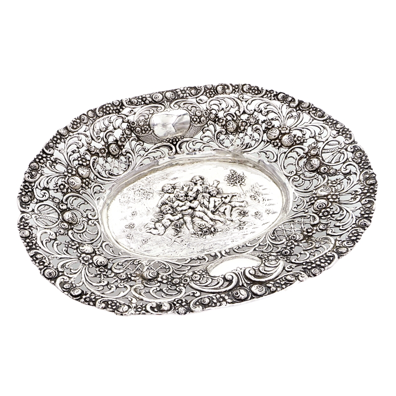 Riesige Durchbruchschale aus Silber – Hanau