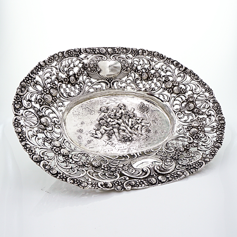 Riesige Durchbruchschale aus Silber – Hanau - Image 4