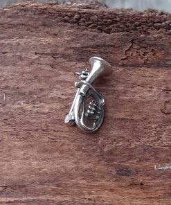 Anstecker “Tenorhorn” Brosche, Silber